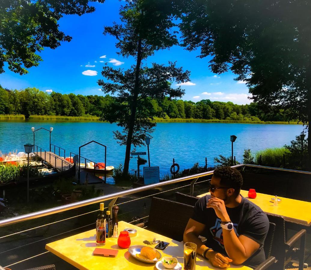 "Casa20200" 2 X Apartments Je 150Qm Fuer Business, Familien, Gruppen, Handwerker 15Min Von Berlin, Erdbeerhof, Outlet B5, 5Min Vom See Falkensee !! 2 Apartment Each 150Qm For Business , Families 15Min From Berlin!! エクステリア 写真
