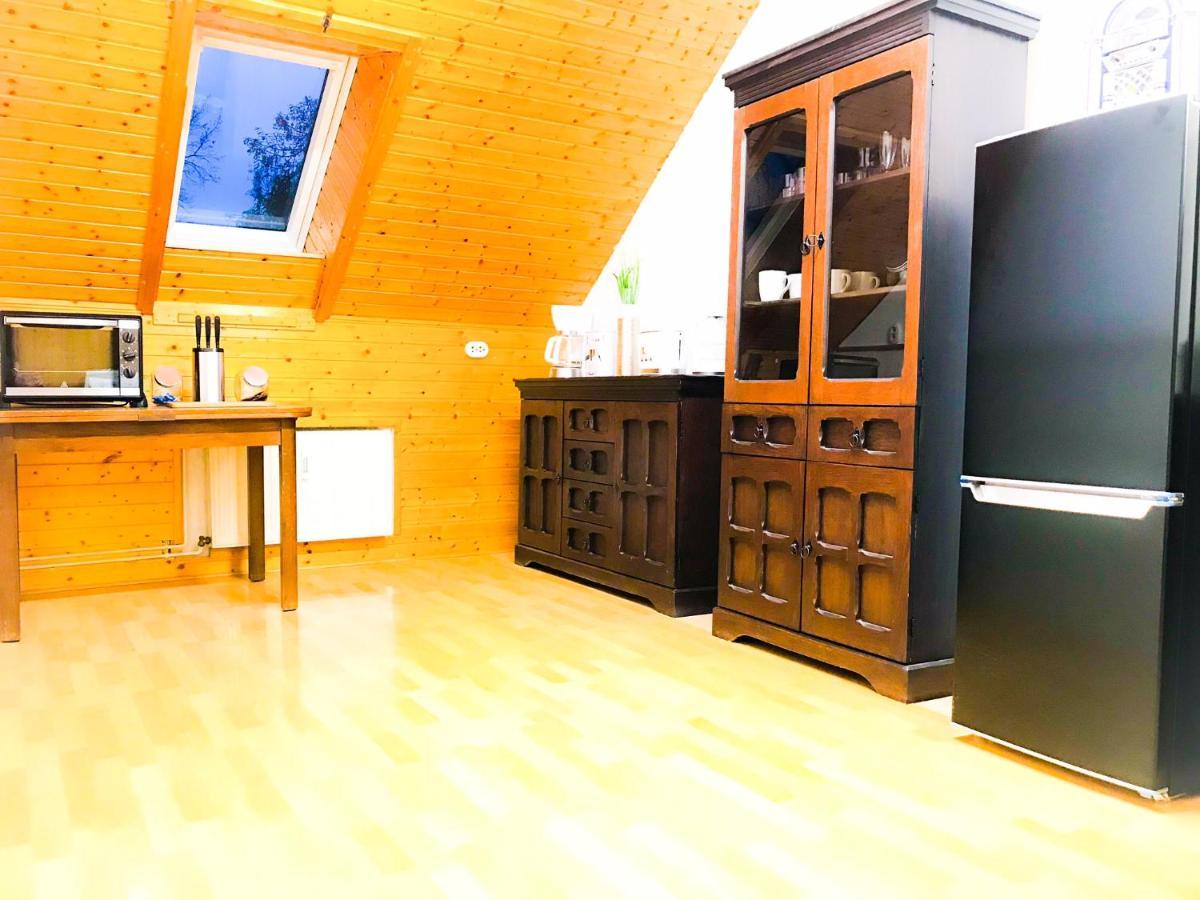 "Casa20200" 2 X Apartments Je 150Qm Fuer Business, Familien, Gruppen, Handwerker 15Min Von Berlin, Erdbeerhof, Outlet B5, 5Min Vom See Falkensee !! 2 Apartment Each 150Qm For Business , Families 15Min From Berlin!! エクステリア 写真