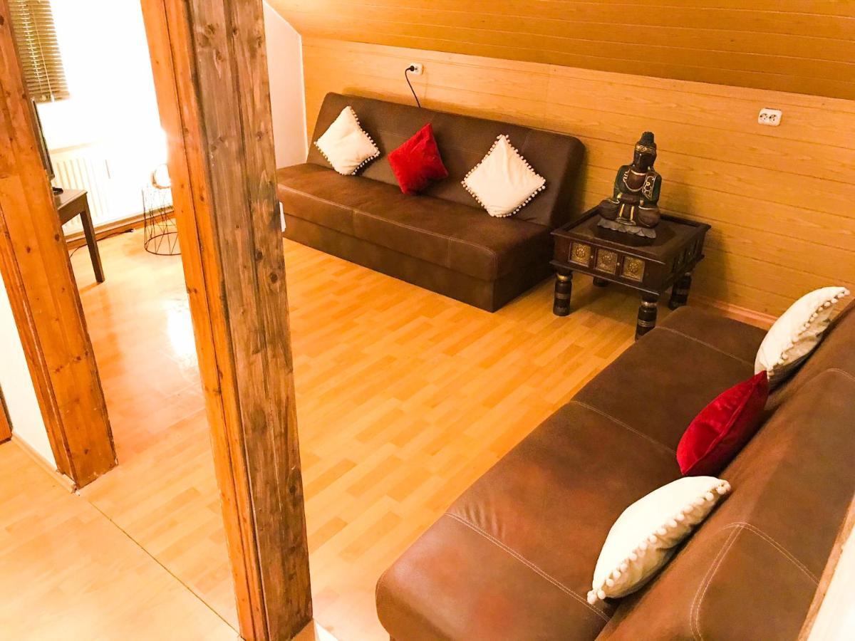 "Casa20200" 2 X Apartments Je 150Qm Fuer Business, Familien, Gruppen, Handwerker 15Min Von Berlin, Erdbeerhof, Outlet B5, 5Min Vom See Falkensee !! 2 Apartment Each 150Qm For Business , Families 15Min From Berlin!! エクステリア 写真